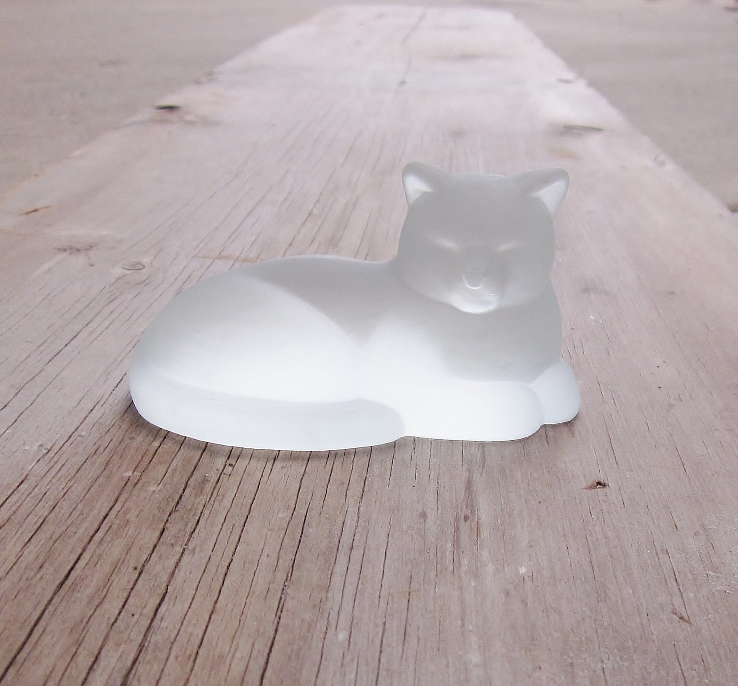 Reserved For Patti Zen Cat Figurine Frosted Satin Glass Paperweight Vintage